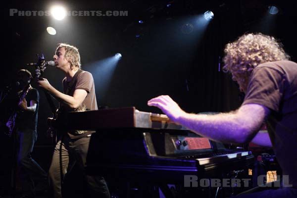 JOHN VANDERSLICE - 2006-10-27 - PARIS - La Maroquinerie - 